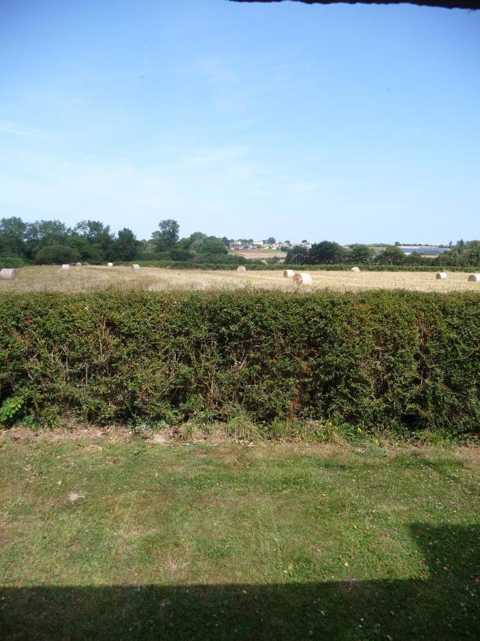 Bretagne Chambre D'Hotes Suite 53M2 Et Caravane Vintage Avec Cuisine Et Salle De Bains Privees Brittany B&B 53M2 Suite And Vintage Caravan Glamping With Private Kitchen And Bathroom Pleumeur-Gautier Eksteriør billede