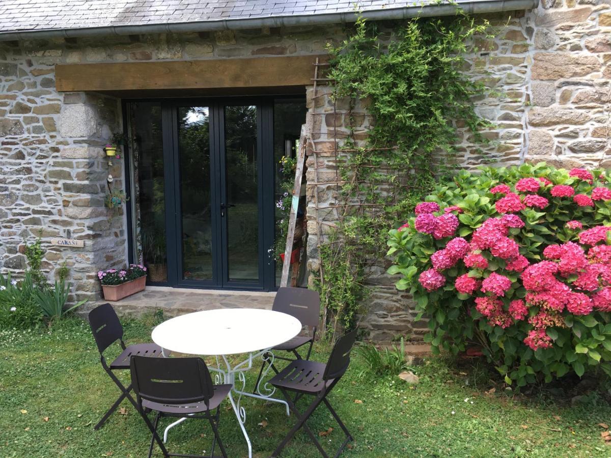 Bretagne Chambre D'Hotes Suite 53M2 Et Caravane Vintage Avec Cuisine Et Salle De Bains Privees Brittany B&B 53M2 Suite And Vintage Caravan Glamping With Private Kitchen And Bathroom Pleumeur-Gautier Eksteriør billede