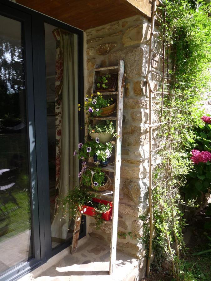 Bretagne Chambre D'Hotes Suite 53M2 Et Caravane Vintage Avec Cuisine Et Salle De Bains Privees Brittany B&B 53M2 Suite And Vintage Caravan Glamping With Private Kitchen And Bathroom Pleumeur-Gautier Eksteriør billede