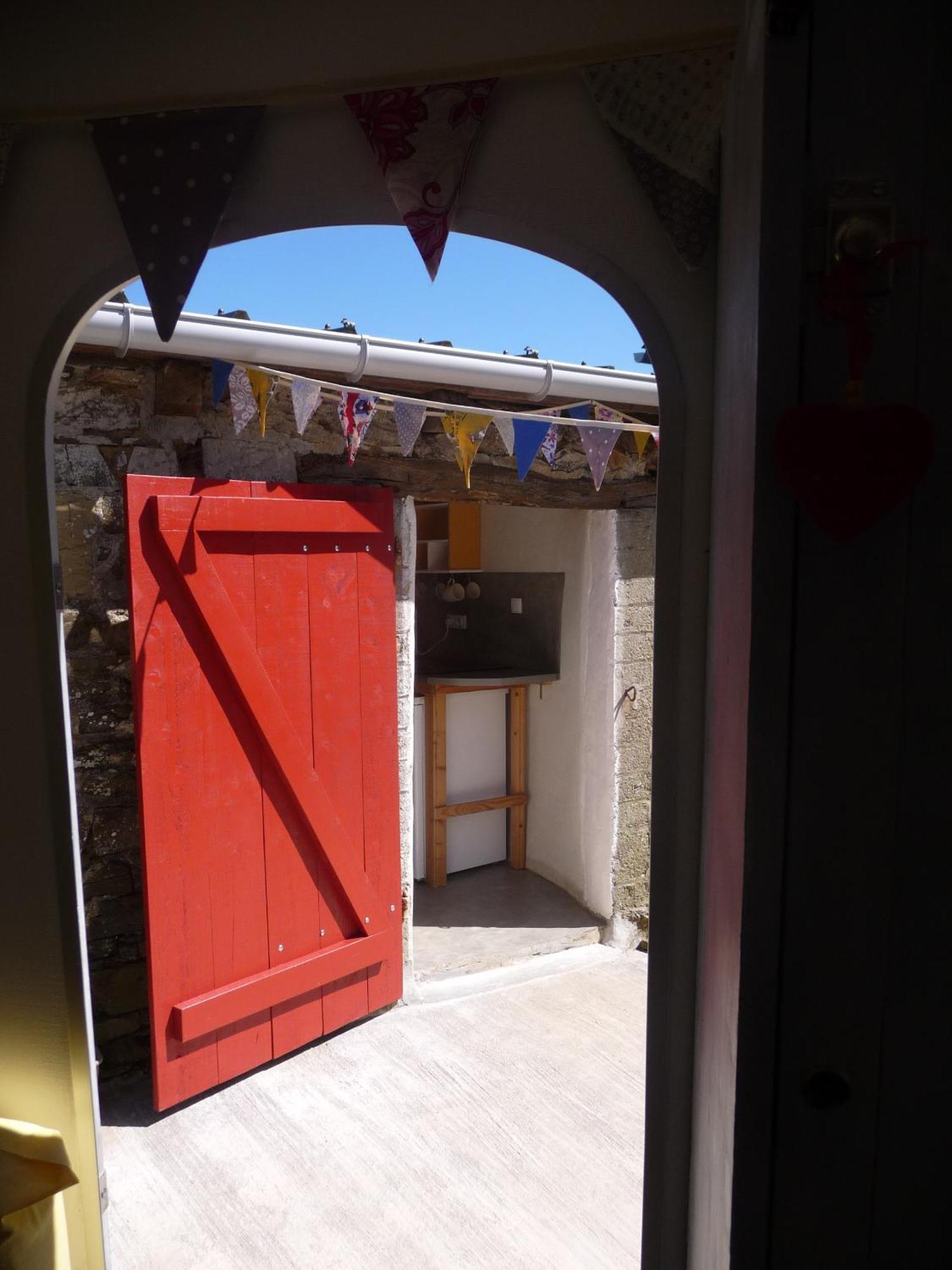 Bretagne Chambre D'Hotes Suite 53M2 Et Caravane Vintage Avec Cuisine Et Salle De Bains Privees Brittany B&B 53M2 Suite And Vintage Caravan Glamping With Private Kitchen And Bathroom Pleumeur-Gautier Eksteriør billede